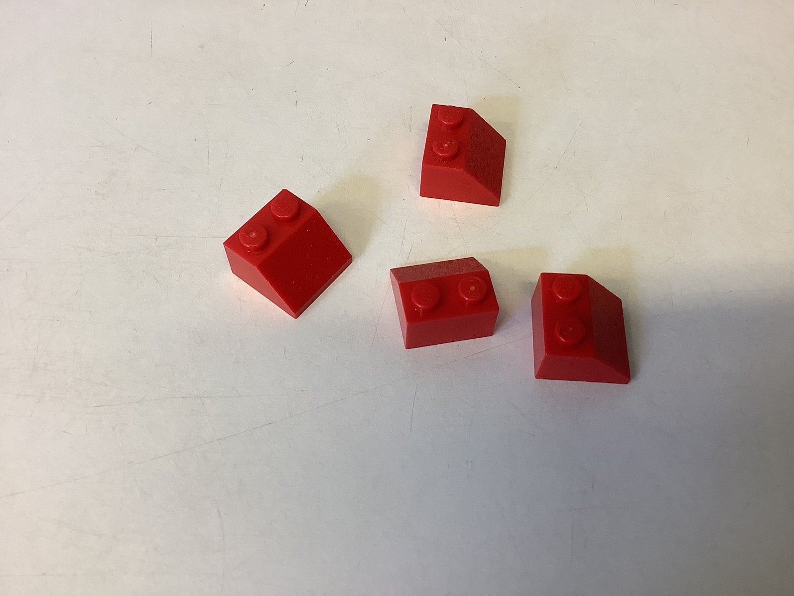Lego dakpan 45 2x2 rood, Kinderen en Baby's, Speelgoed | Duplo en Lego, Ophalen of Verzenden, Gebruikt, Losse stenen, Lego