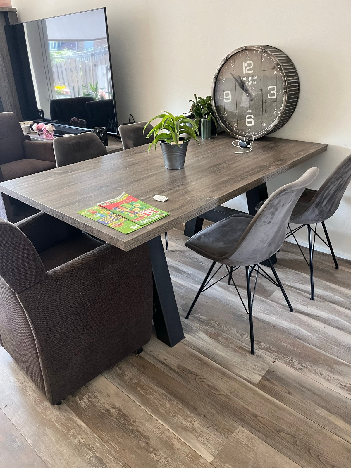 Complete set: eettafel, tv-meubel en hoge kast, Ophalen of Verzenden