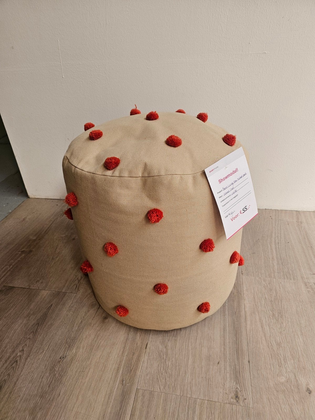 Ferm Living dot tufted poef, camel/red, Ophalen, Zo goed als nieuw, Stoel(en)