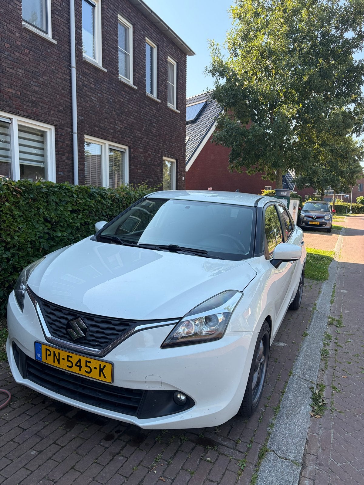 Suzuki Baleno 1.0 2017 Wit, Auto's, Suzuki, Voorwielaandrijving, Wit, Origineel Nederlands, Handgeschakeld