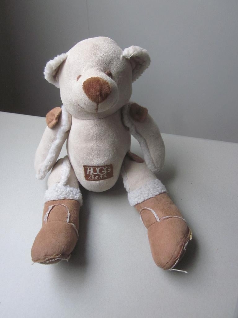Gamble Pleasure lichtbruin zacht zeem-achtige HUGG Bear, Ophalen of Verzenden, Zo goed als nieuw, Beer