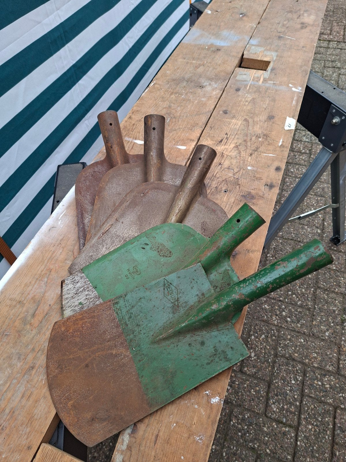 bats en steekbats, Ophalen