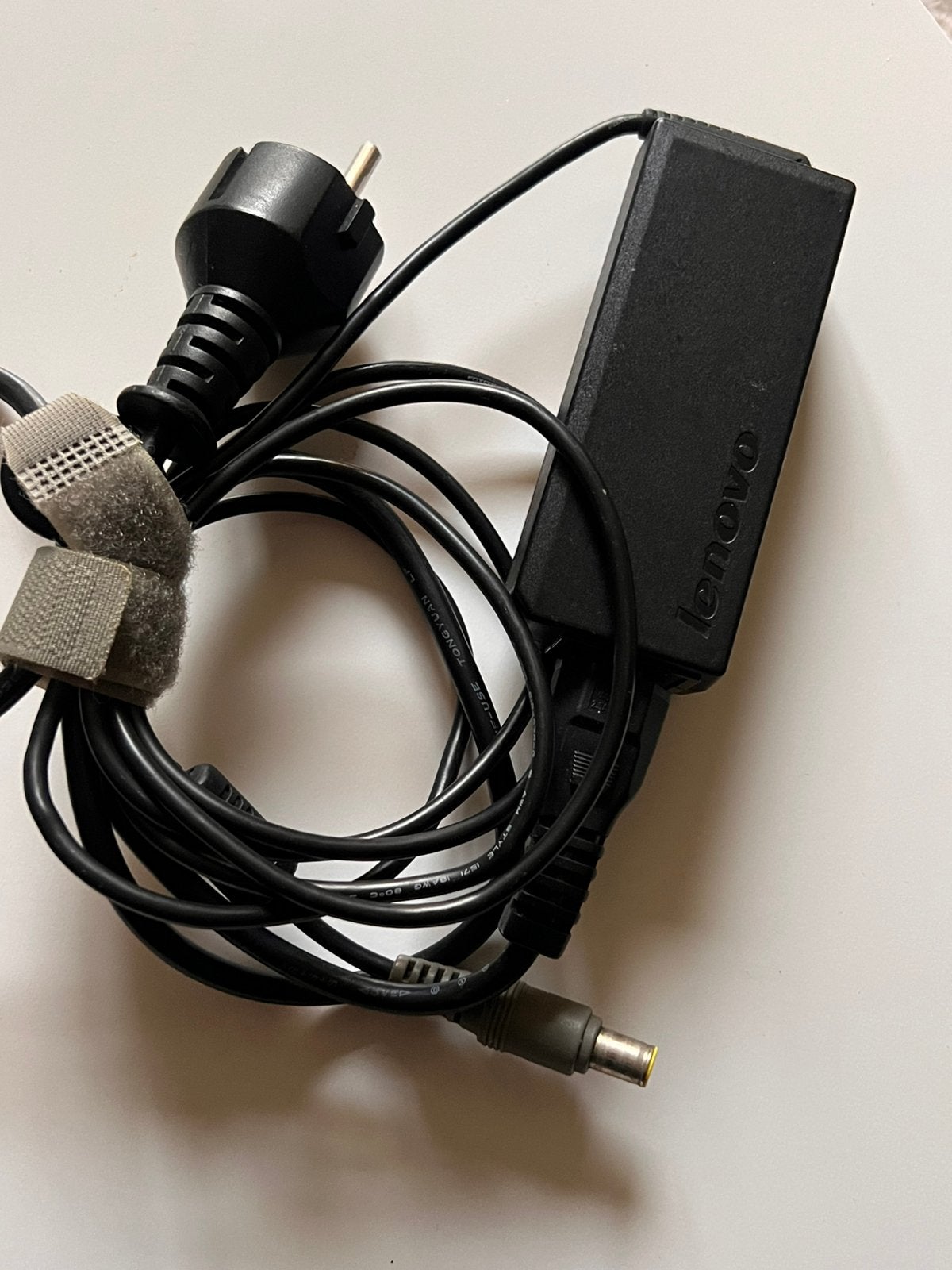 Lenovo ThinkPad adapter / charger / oplader 65W, Computers en Software, Ophalen of Verzenden, Gebruikt