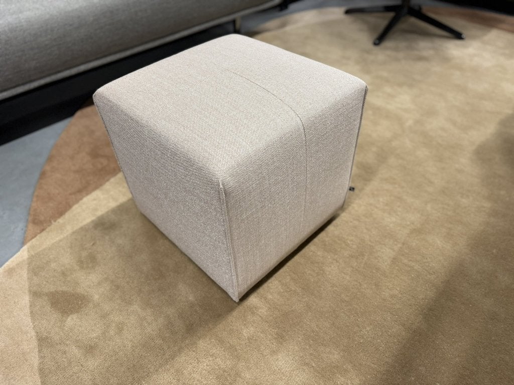 Nieuw Eyye Kub 47 Poef Milton Floral Stof Kruk Voetenbank, Minder dan 50 cm, Vierkant, Nieuw, Minder dan 50 cm