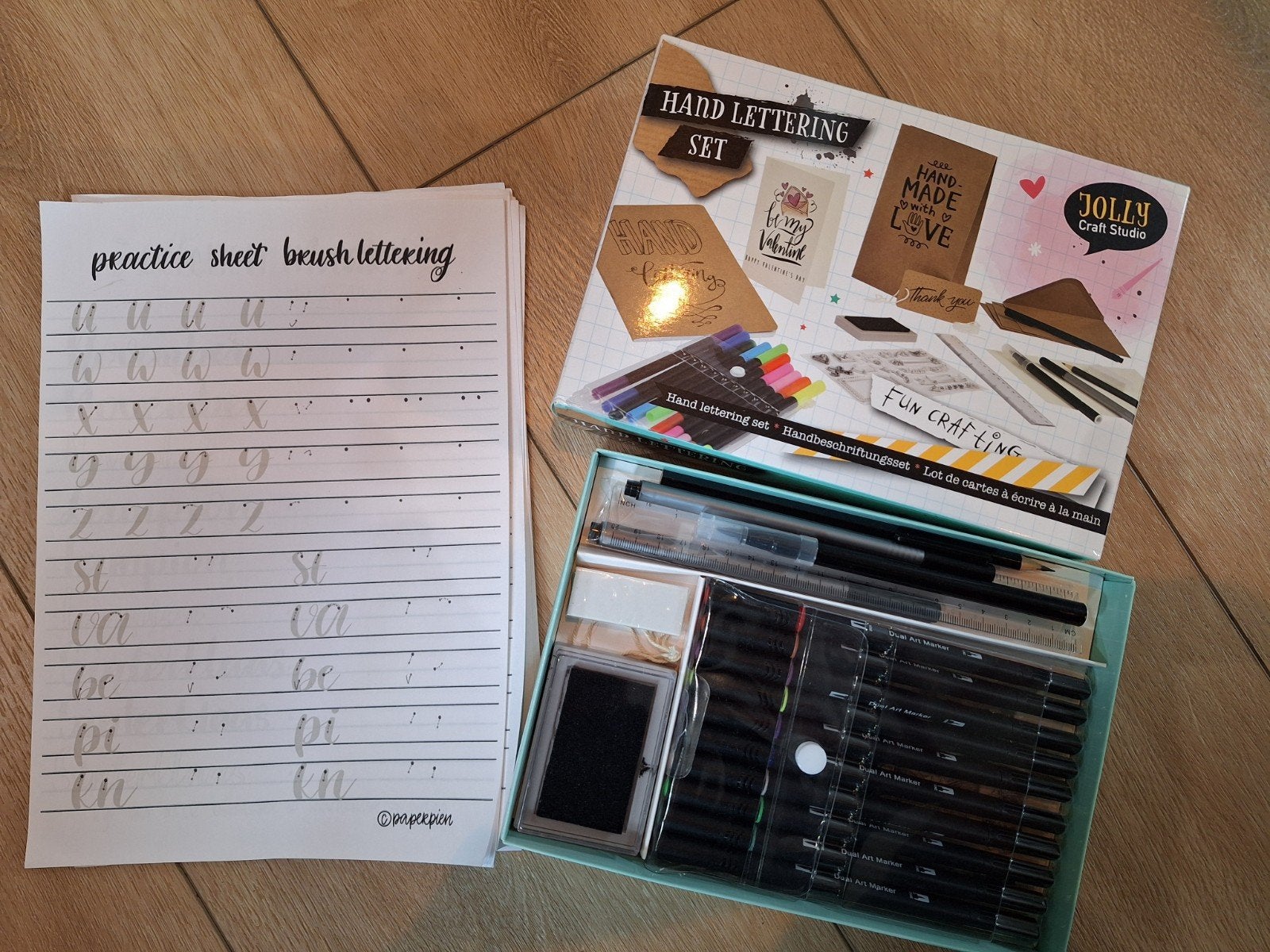 Nieuwe complete handlettering set, Hobby en Vrije tijd, Knutselen, Nieuw, Knutselset, Beschrijfbaar, Educatief, Overige merken