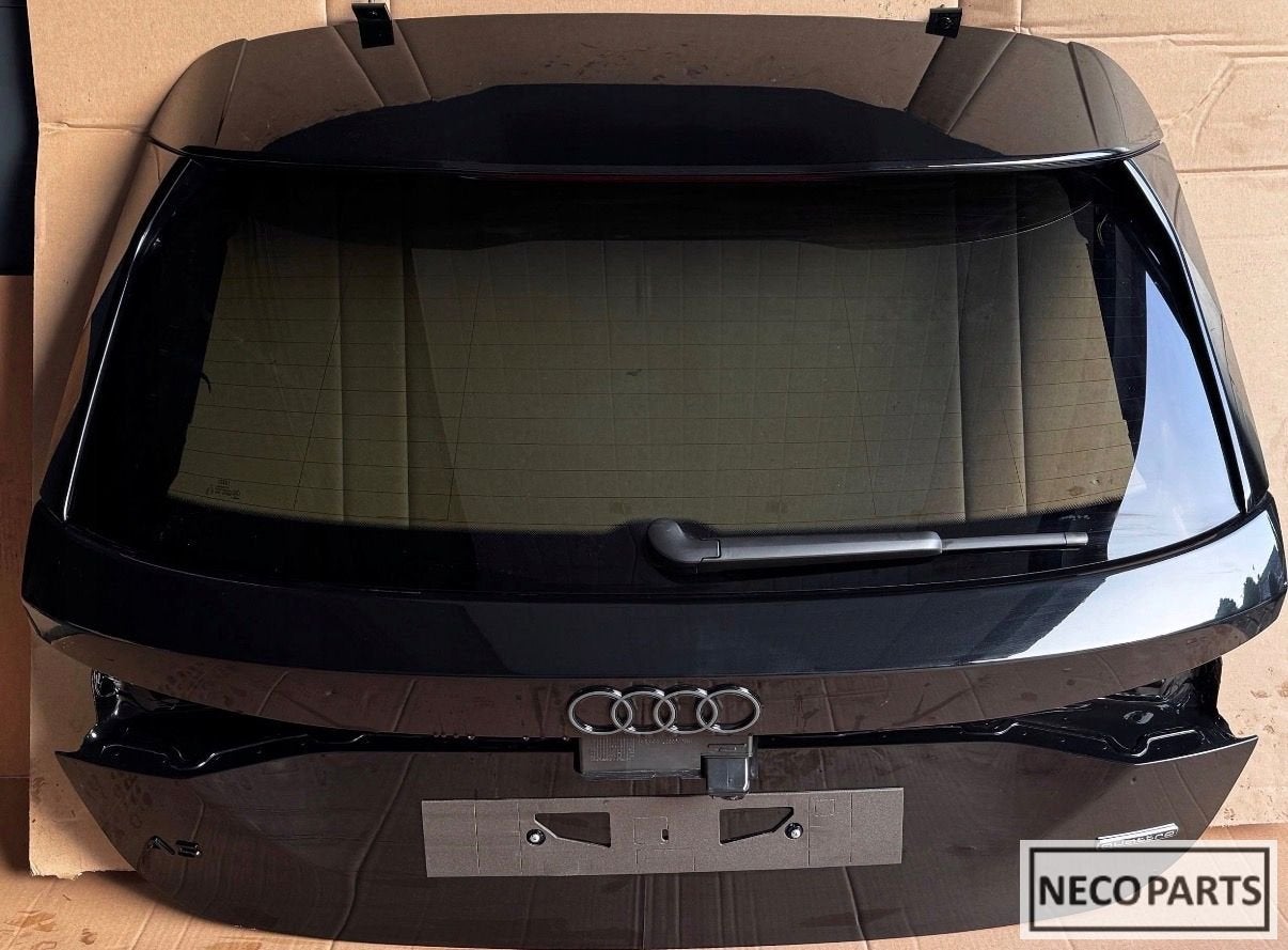 AUDI A5 B10 2025 ACHTERKLEP ACHTERLICHTEN MATRIX ORIGINEEL, Gebruikt, -, -, -