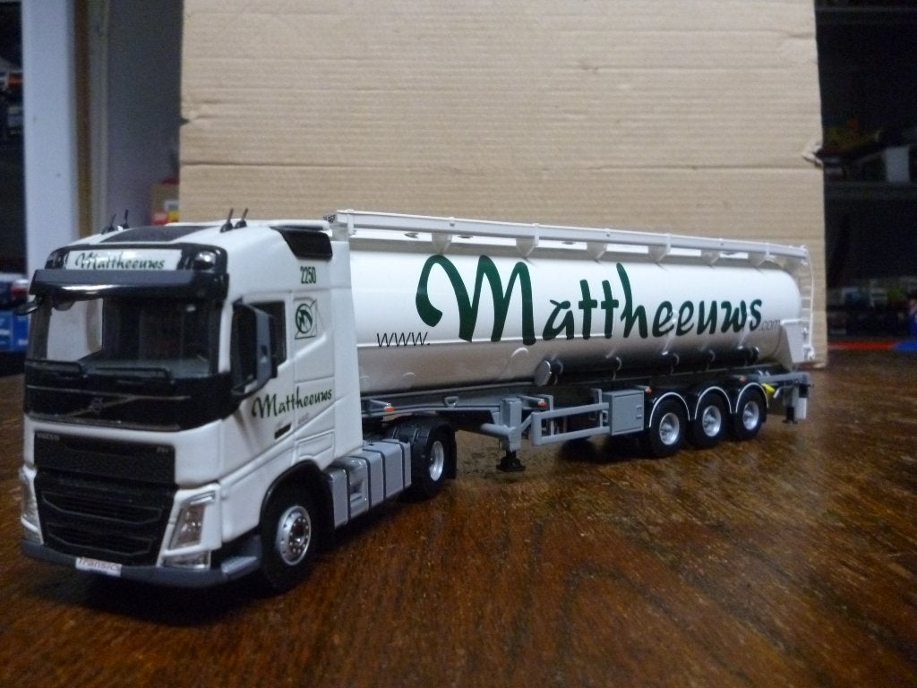 WSI Volvo FH4 Mattheeuws Transport, Ophalen of Verzenden, Nieuw, Bus of Vrachtwagen, Wsi