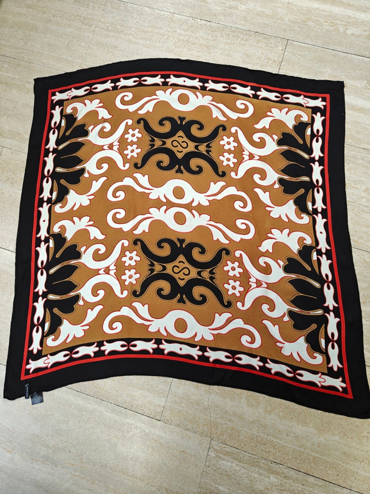 Summum woman sjaal, Ophalen of Verzenden, Zo goed als nieuw, Maat 46/48 (XL) of groter, Sjaal