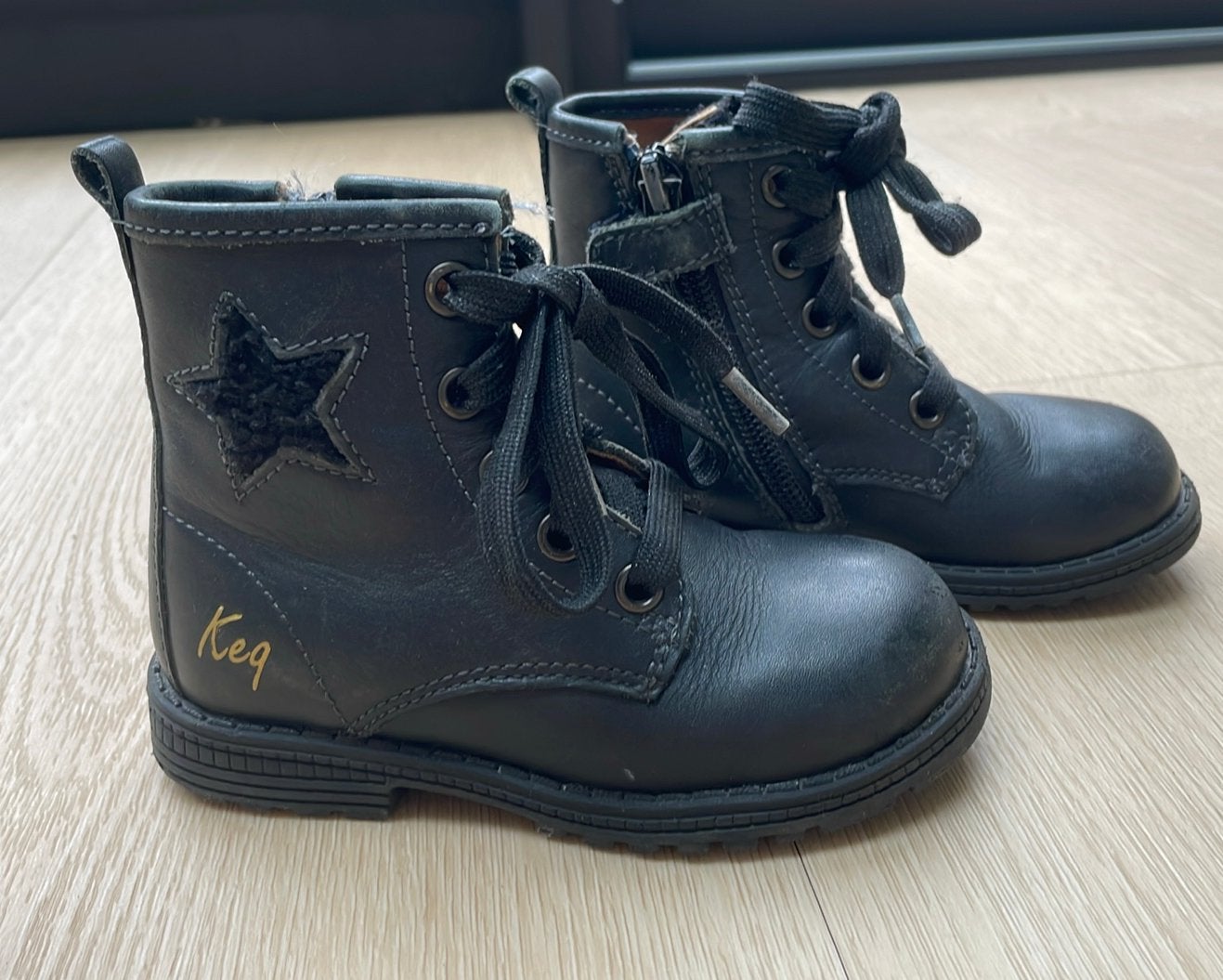 Laarsjes winter meisje maat 23, Ophalen of Verzenden, Zo goed als nieuw, Meisje, Laarzen