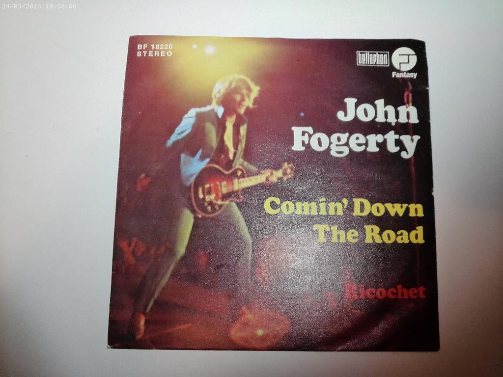 John Fogerty ( CCR ) - Comin' down the road, 7 inch, Single, Ophalen of Verzenden, Zo goed als nieuw