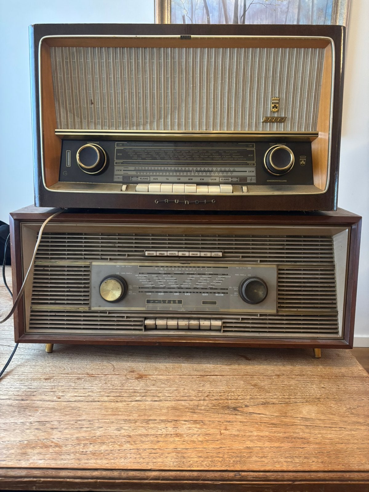 2 Vintage buizenradio’s – Grundig 3262 & Erres RA617 als set, Ophalen