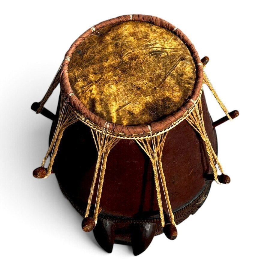 Mother Queen Breasted Drum – Afrikaanse trommel, Antiek en Kunst, Ophalen of Verzenden