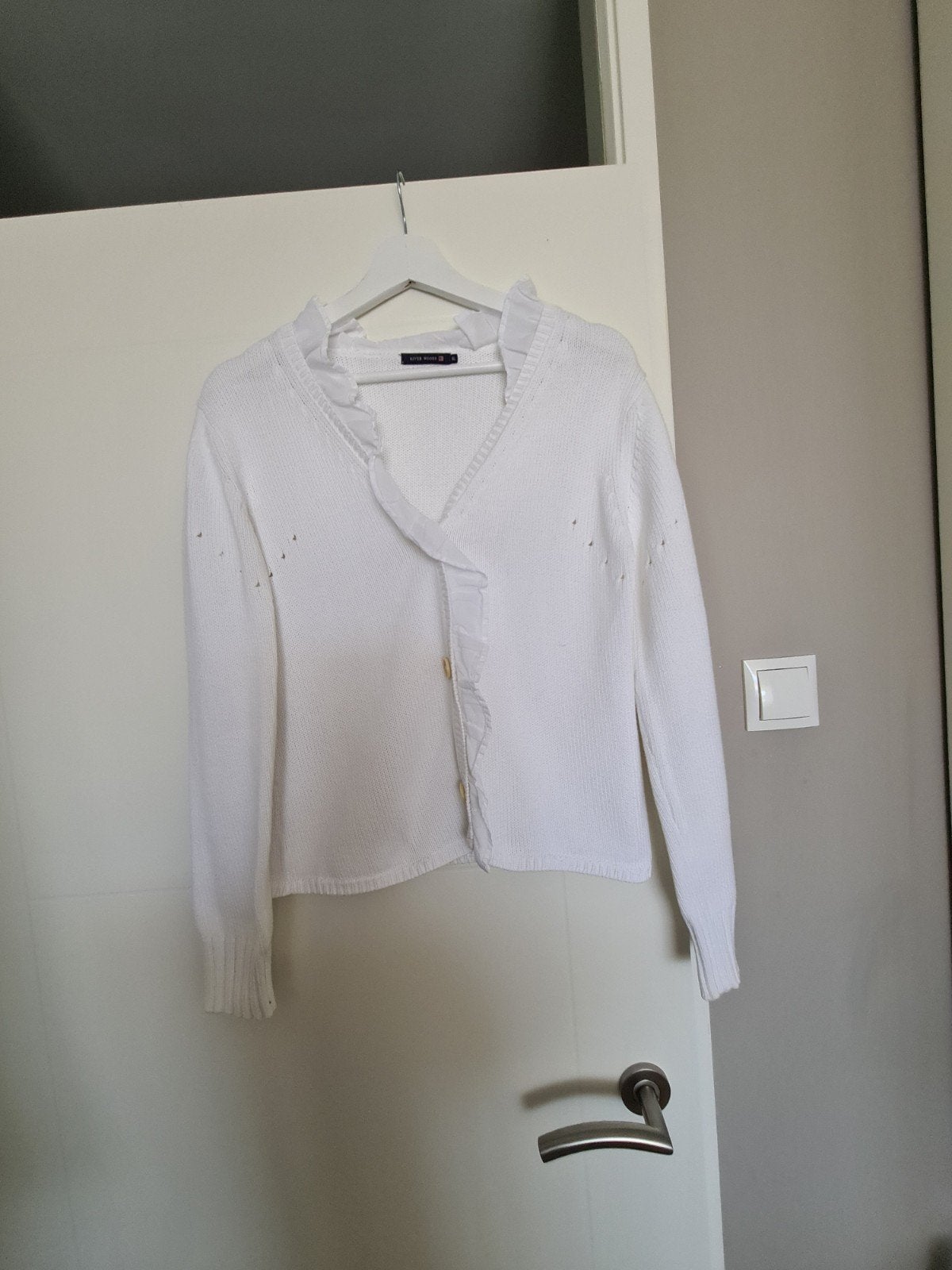 River Woods wit vest met ruches, maat L, Kleding | Dames, Truien en Vesten, River Woods, Wit, Maat 42/44 (L), Ophalen of Verzenden