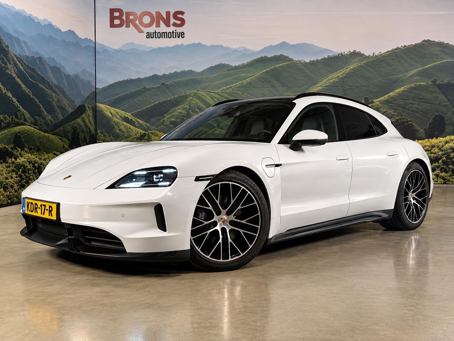 Porsche Taycan Sport Turismo