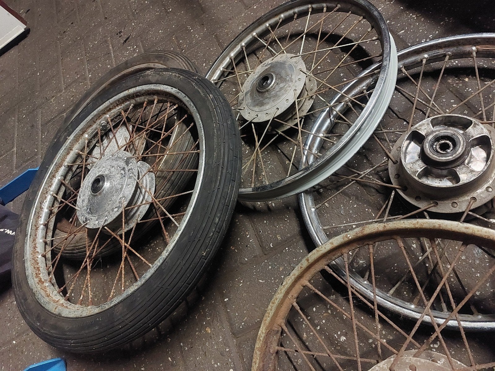 wielen honda ss50, Fietsen en Brommers, Ophalen of Verzenden