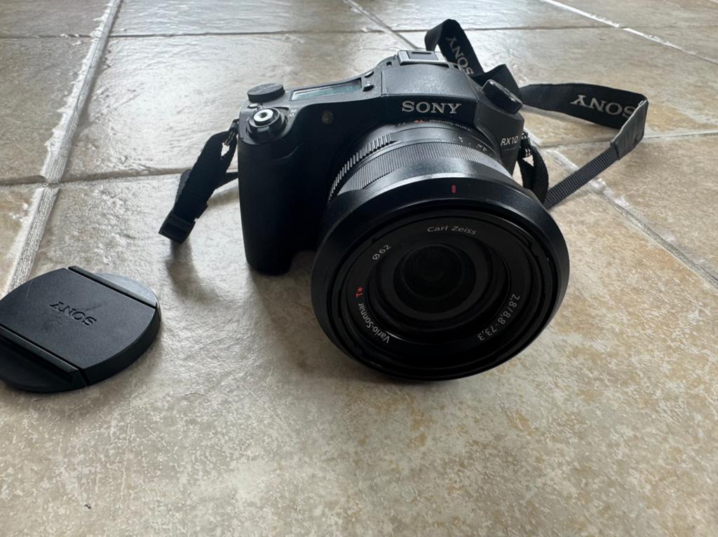 Sony rx 10 mark 1, Ophalen of Verzenden, Gebruikt, Compact, Overige Merken
