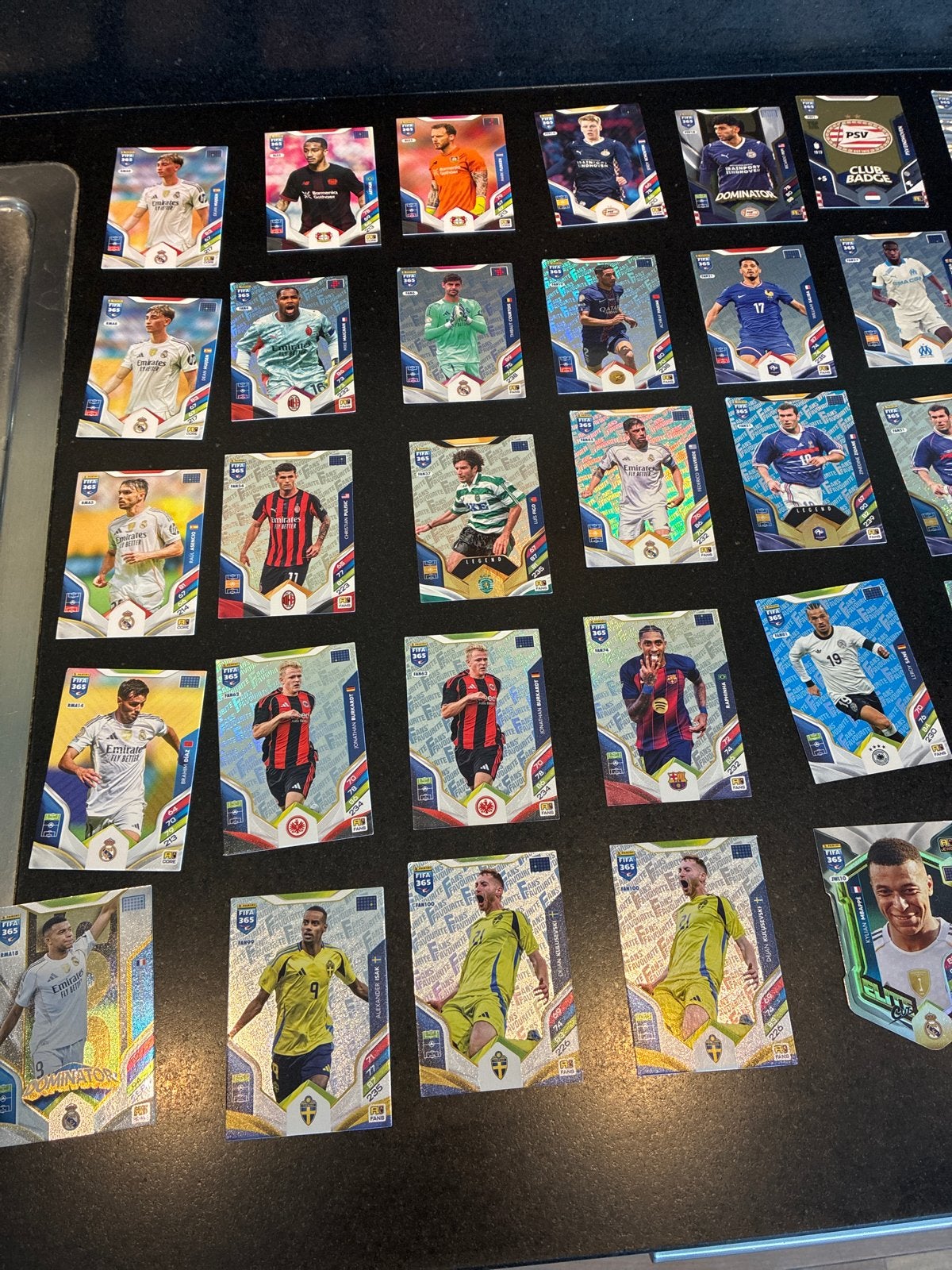 FIFA 365 Adrenalyn XL 2024 Voetbal Kaartencollectie, Ophalen of Verzenden, Zo goed als nieuw, Buitenlandse clubs, Spelerskaart