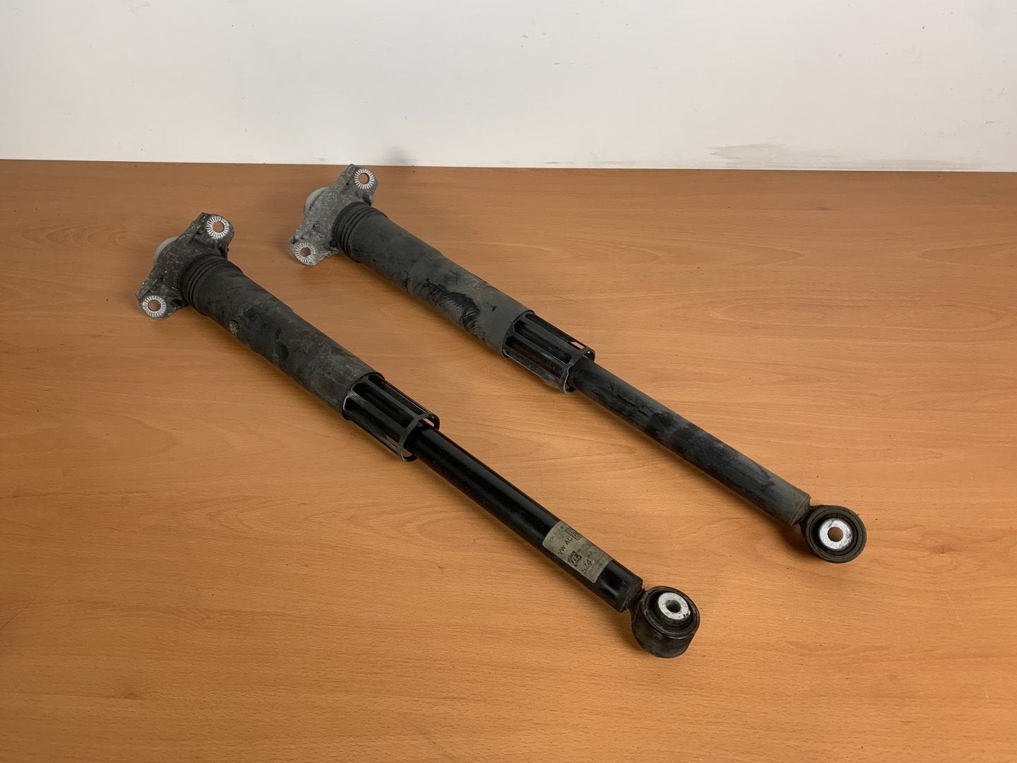 schokdemper set achter volkswagen polo 2G 2017 tot 2024, Auto-onderdelen, Gebruikt, -, Volkswagen, -