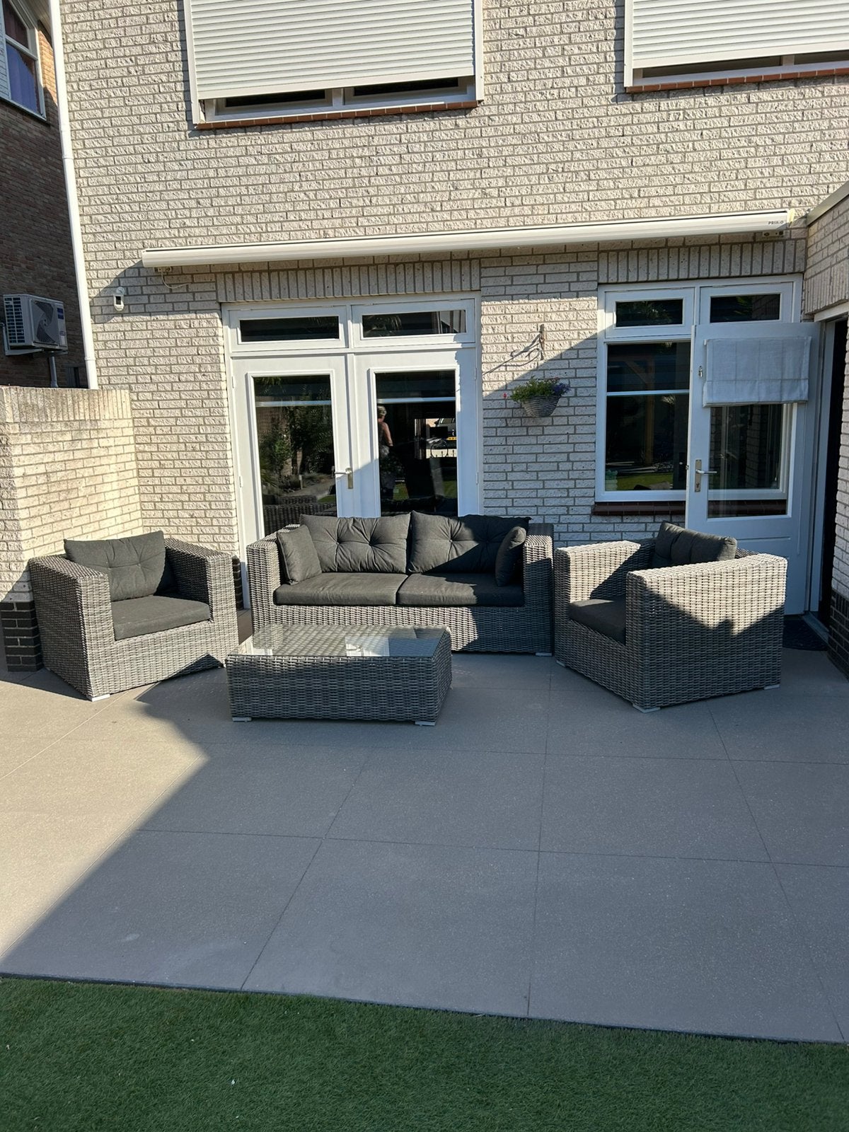 Loungeset, Ophalen, 5 zitplaatsen, Kunststof, Gebruikt