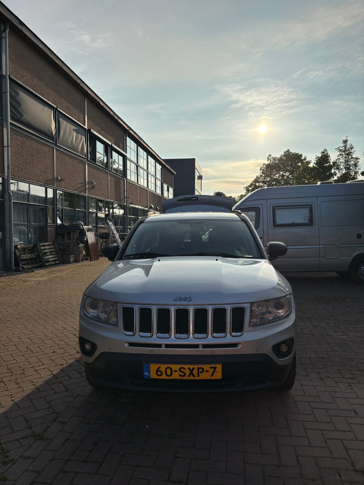 JEEP COMPASS 2.0 70TH ANNIVERSARY EDITION | LEDER | PIONEER, Auto's, Voorwielaandrijving, Zwart, Handgeschakeld, Particulier