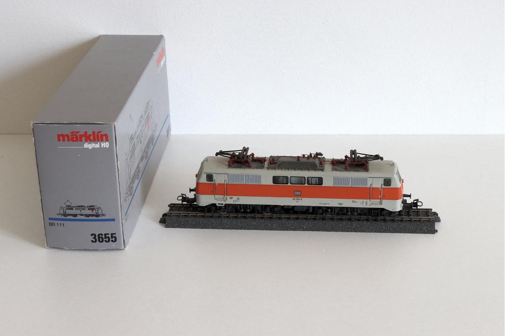 Märklin 3655 digitale Elektrische locomotief BR111 DB, Wisselstroom, Locomotief, Ophalen of Verzenden, Zo goed als nieuw