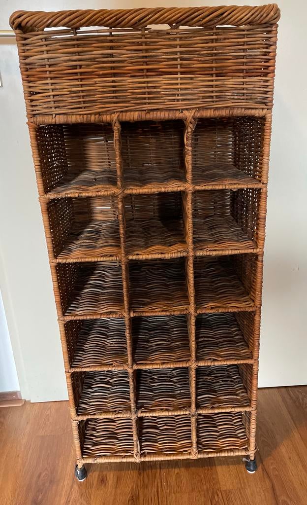 Rotan flessenrek- Ruimte voor 18 flessen, Ophalen, Overige materialen, Gebruikt, 15 tot 25 flessen