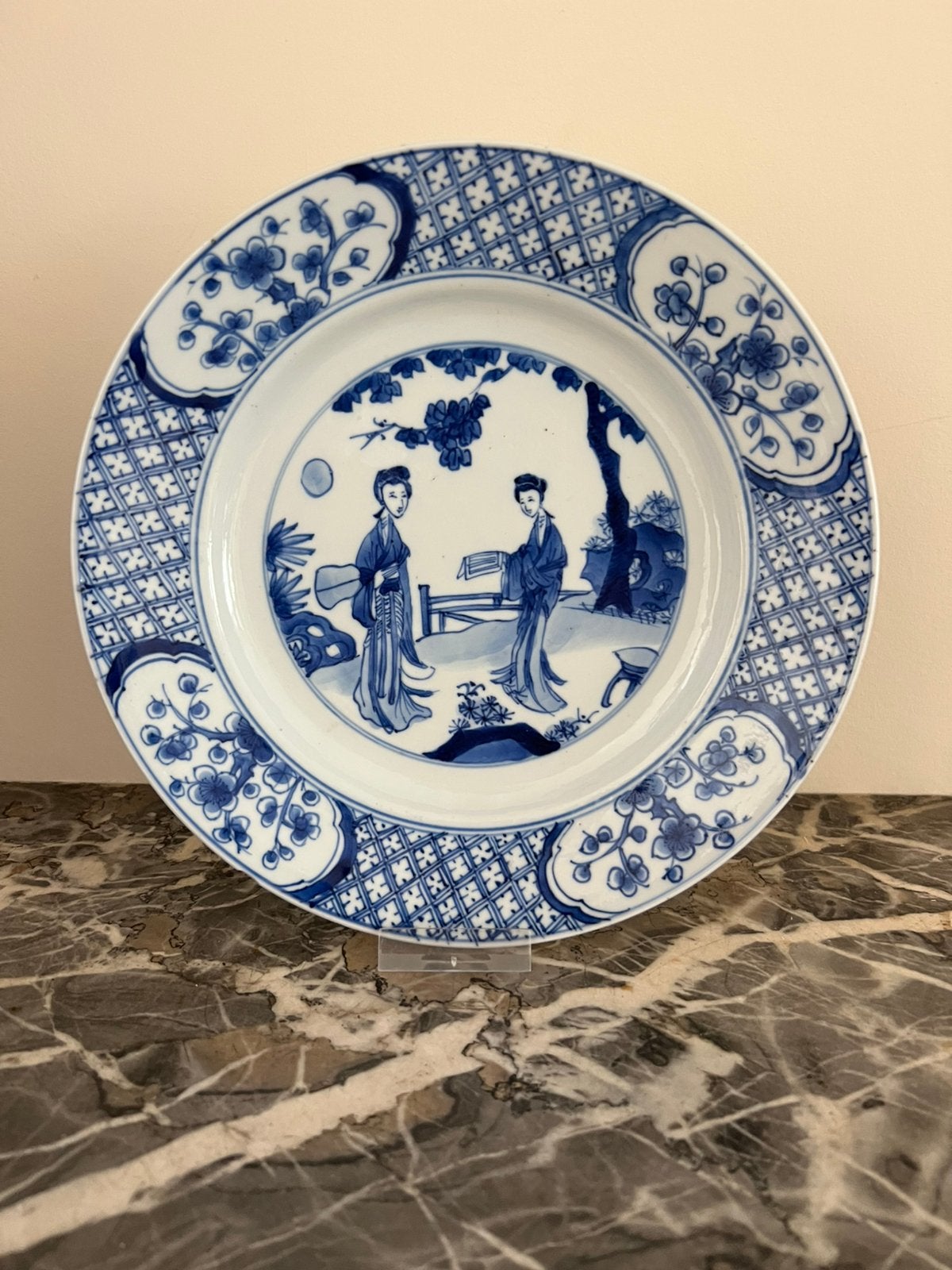 Antiek Chinees bord met merktekens ., Antiek en Kunst, Ophalen of Verzenden