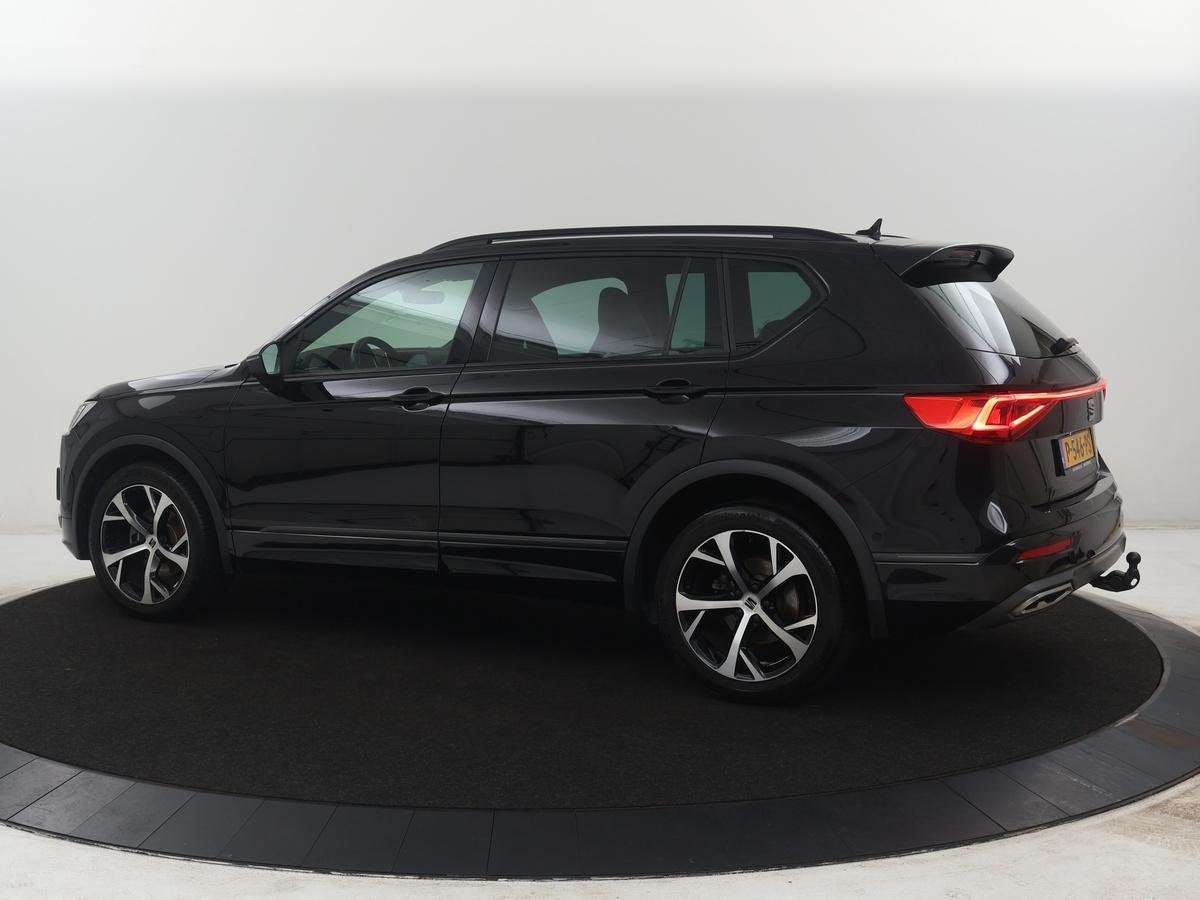 SEAT Tarraco 1.5 TSI FR Business Intense | Trekhaak | Camera, Stof, 4 cilinders, 150 pk, Zwart