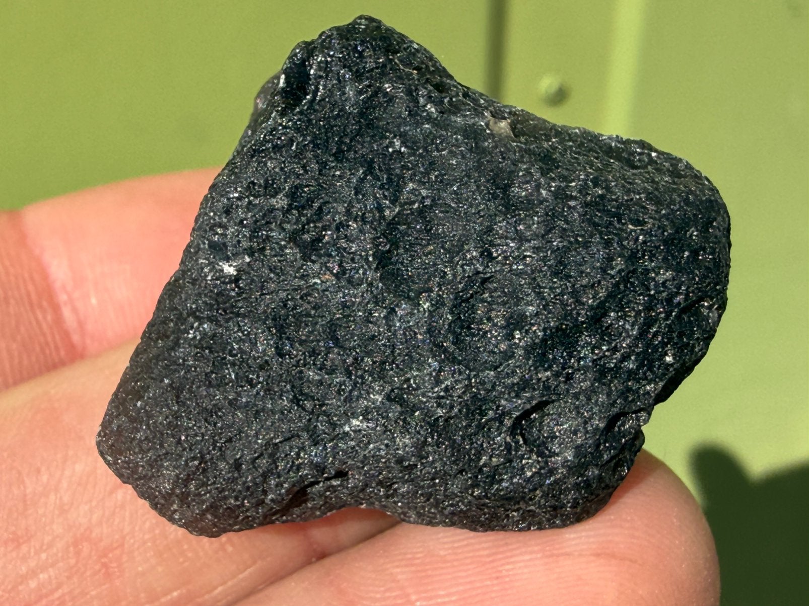 Agni Manitiet - Indische Moldaviet - Tektiet - Cintamani, Ophalen of Verzenden, Mineraal