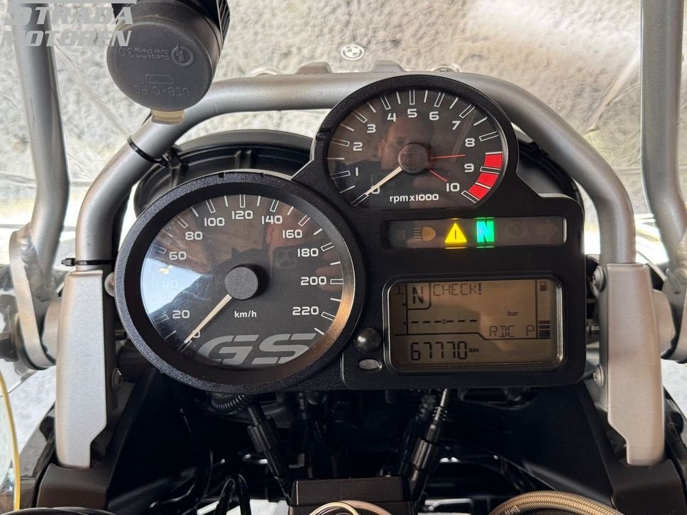 BMW R 1200 GS TRIPLE BLACK EDITION (bj 2011), Motoren, 2 cilinders, Motorrijbewijs A, Bedrijf, Onbekend
