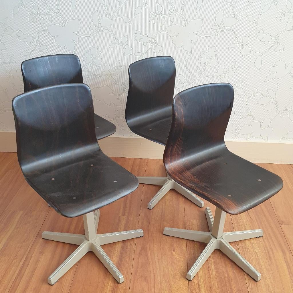 te koop: 2 Thur-up-seat stoelen KIND, retro vintage jaren 70, Ophalen, Gebruikt, Stoel(en)