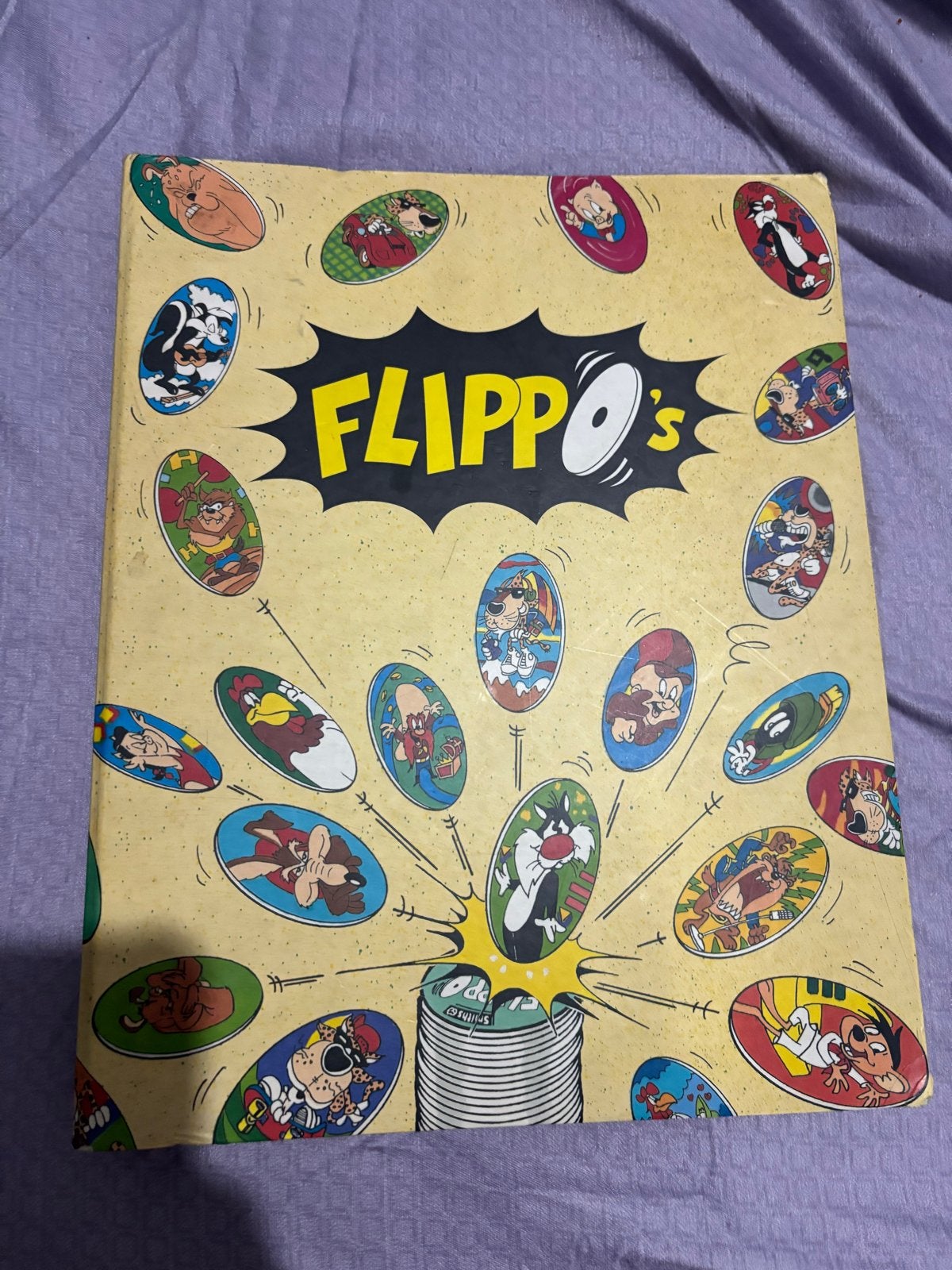 Flippo's verzamelmap met Looney Tunes Flippo's, Ophalen, Looney Tunes, Verzameling, Met verzamelmap(pen)