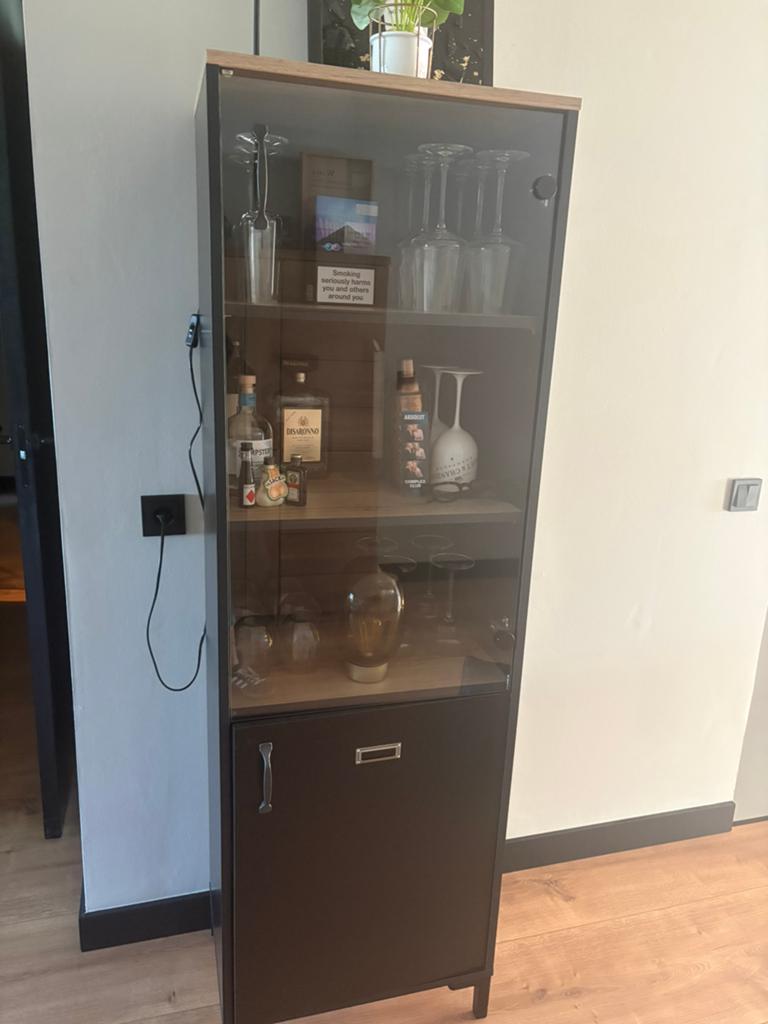 Vitrine kast, Ophalen, 50 tot 100 cm, Zo goed als nieuw, 150 tot 200 cm
