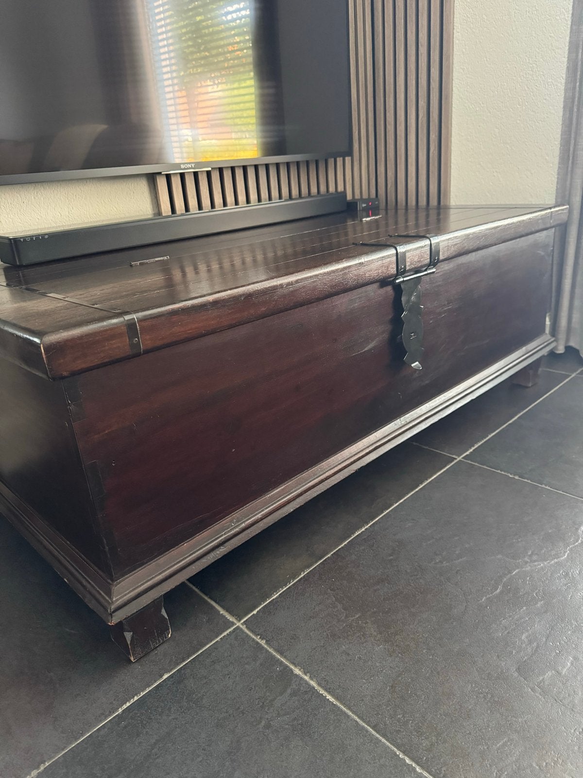 Salontafel / TV-meubel / Dekenkist met veel opbergruimte, Ophalen, Gebruikt, 100 tot 150 cm, Teakhout