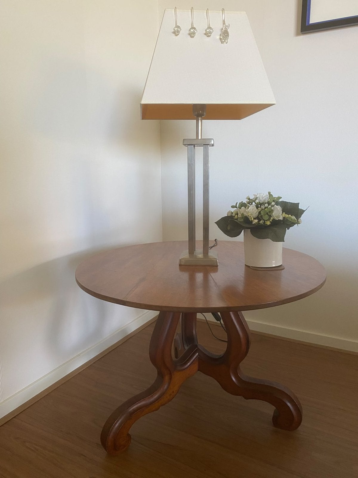 Ronde bijzettafel, Huis en Inrichting, Ophalen, Gebruikt, Rond, 55 tot 75 cm