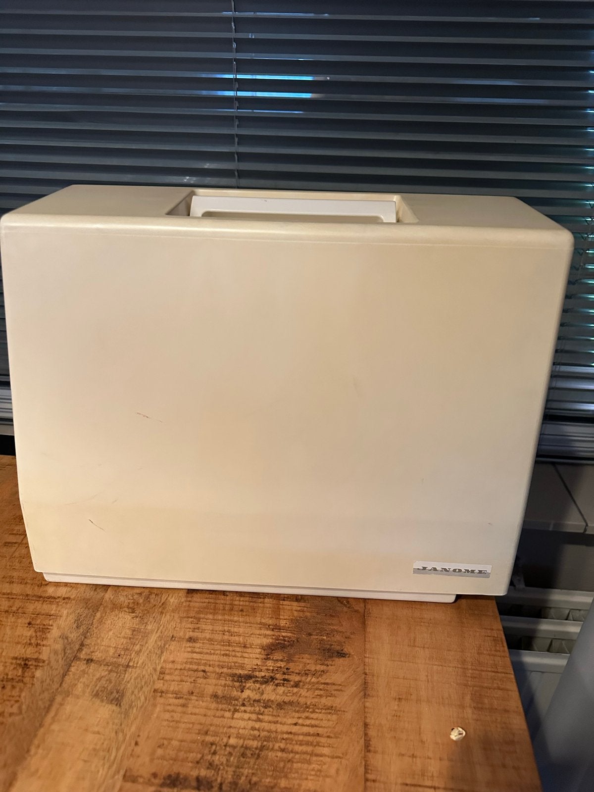 Janome Naaimachine - Goede Staat, Hobby en Vrije tijd, Naaimachines en Toebehoren, Ophalen of Verzenden, Gebruikt, Naaimachine
