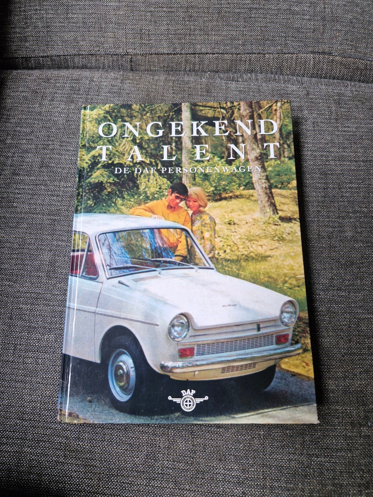 : De DAF Personenwagen Boek, Ophalen of Verzenden, Zo goed als nieuw, Overige merken, Onbekend