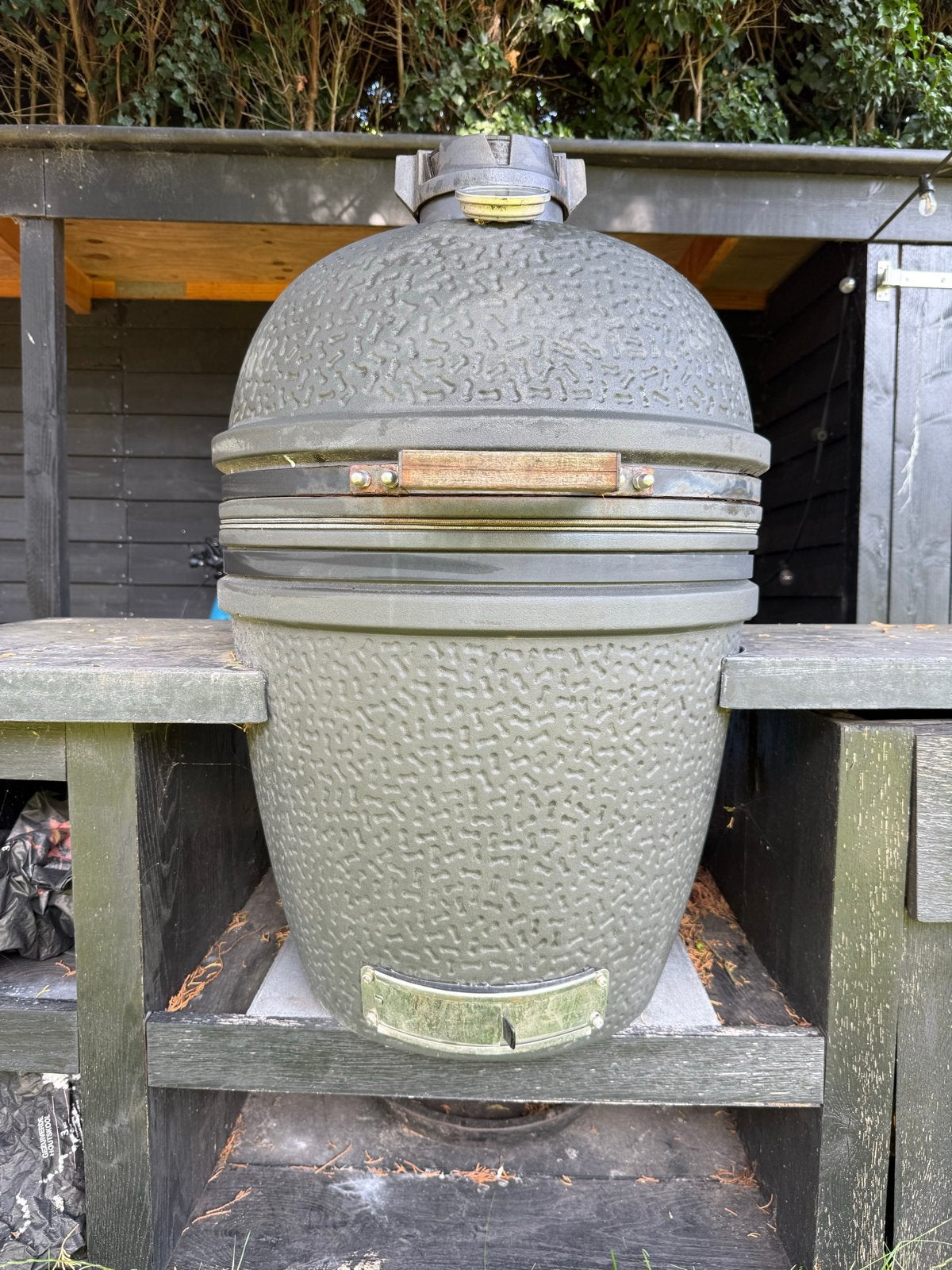 The Bastard Large Kamado BBQ, Tuin en Terras, Ophalen, Gebruikt