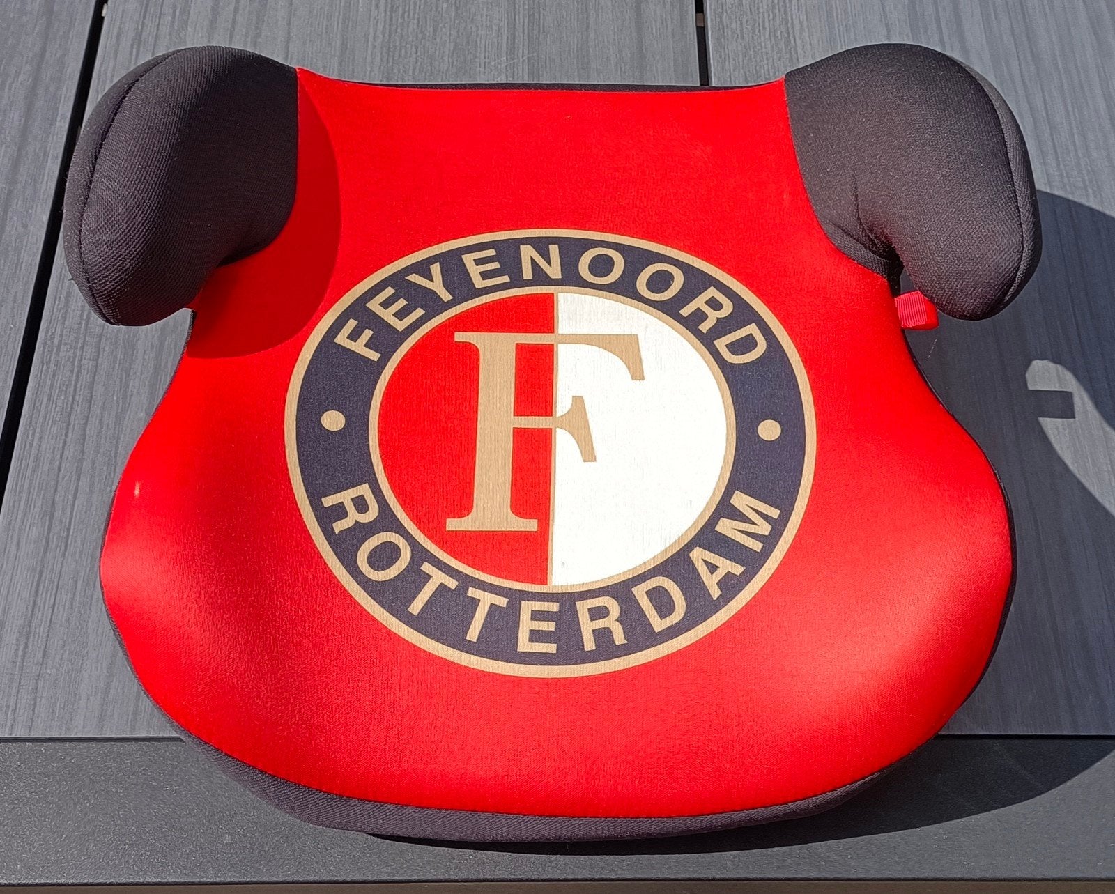 Feyenoord autostoel / zitverhoger, Overige merken, 15 t/m 36 kg, Ophalen of Verzenden, Gebruikt
