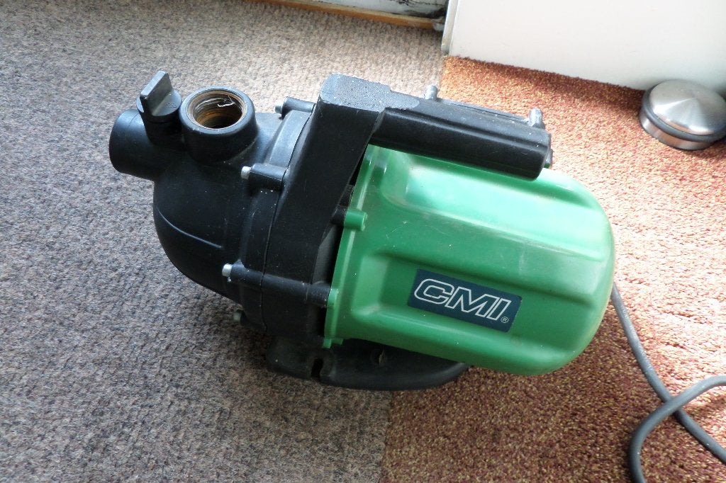 Waterpomp - CMI C-GP800 - 800 Watt - Opvoerhoogte 40m, Tuin en Terras, Ophalen, Zo goed als nieuw, Elektrisch, Besproeiingspomp