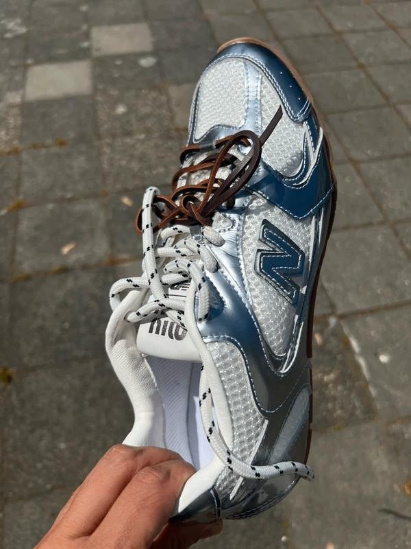 Miu Miu x New Balance silver metallic, New Balance, Overige kleuren, Nieuw, Ophalen of Verzenden