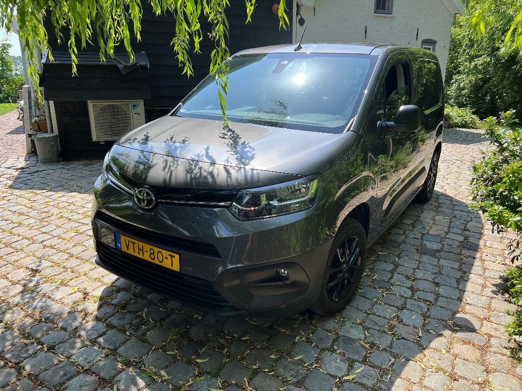 Toyota Proace City 1.5 D-4d 130pk Aut 2023 .MARGE., Auto's, 4 cilinders, Origineel Nederlands, Diesel, Toyota