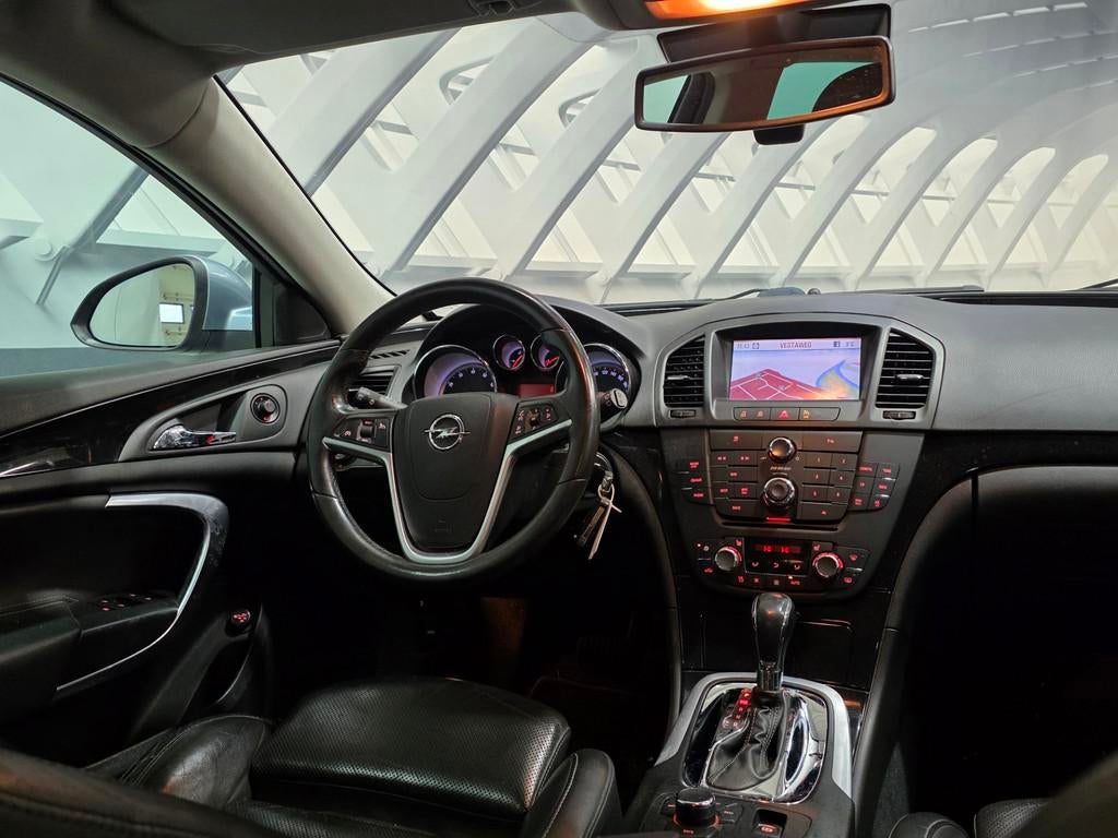 Opel Insignia Sports Tourer 2.0 T Executive leer memory Auto, Auto's, Opel, Gebruikt, Zwart, 4 cilinders, 93 €/maand