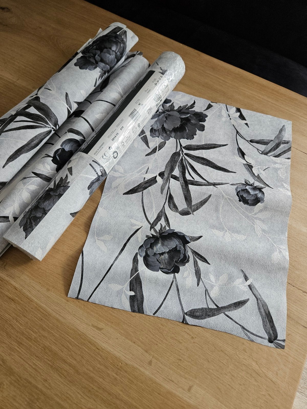 Behang met bloemenpatroon - Hornbach, Bloemen, Modern, Zwart, Ophalen