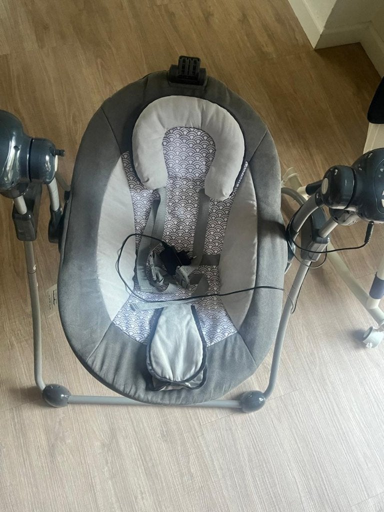 baby swing electric, Ophalen, Gebruikt, Met gordel(s) of riempje(s)