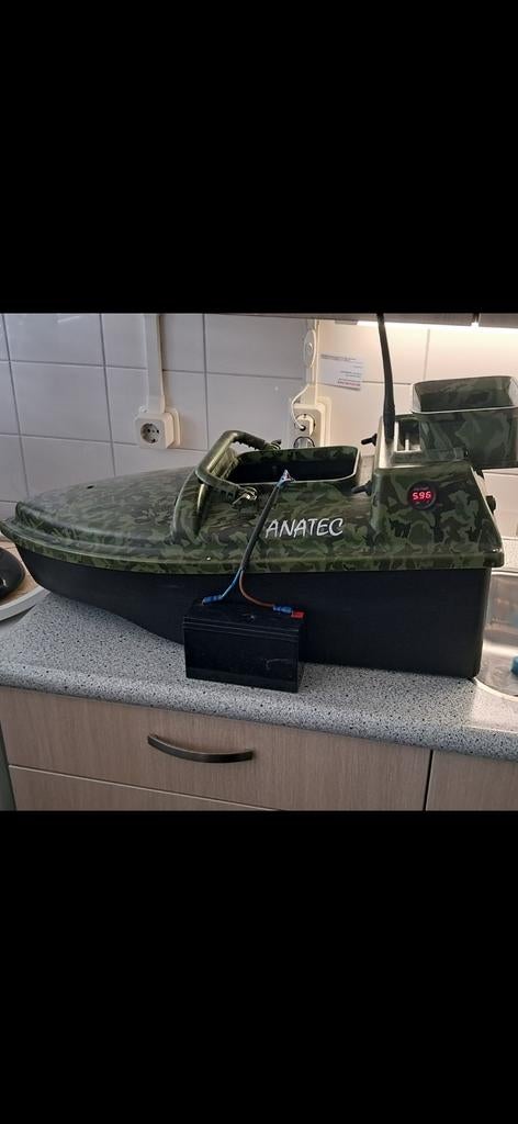 Anatec voerboot te koop / ruilen, Watersport en Boten, Hengelsport | Karpervissen, Ophalen of Verzenden, Gebruikt, Overige typen