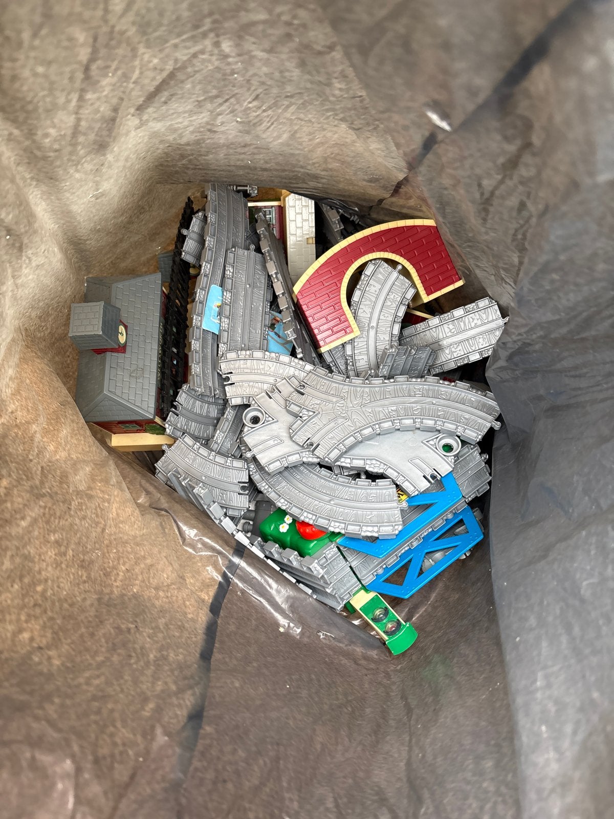Grote set Thomas de Trein rails en gebouwen, Kinderen en Baby's, Speelgoed | Thomas de Trein, Ophalen of Verzenden, Gebruikt