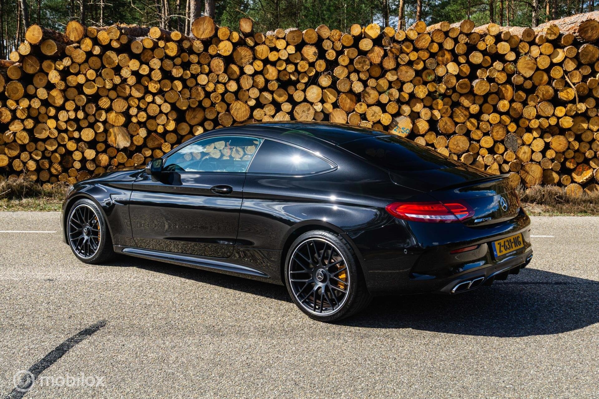 Mercedes Benz C63S amg Coupé PANO ACC PERF. UITLAAT, Dealer onderhouden, Achterwielaandrijving, 4 stoelen, Zwart