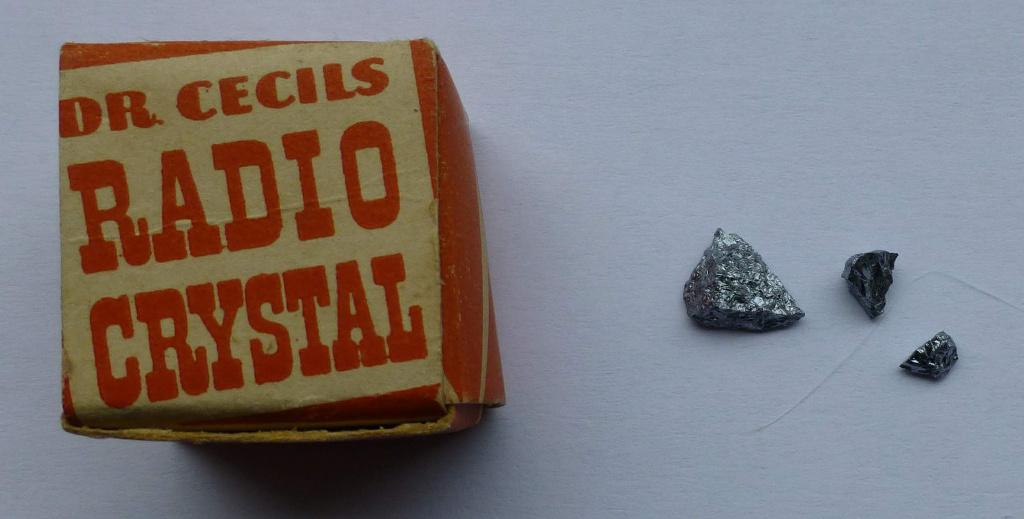 Dr Cecils radio crystal, vintage uit 1920, Antiek en Kunst, Ophalen of Verzenden