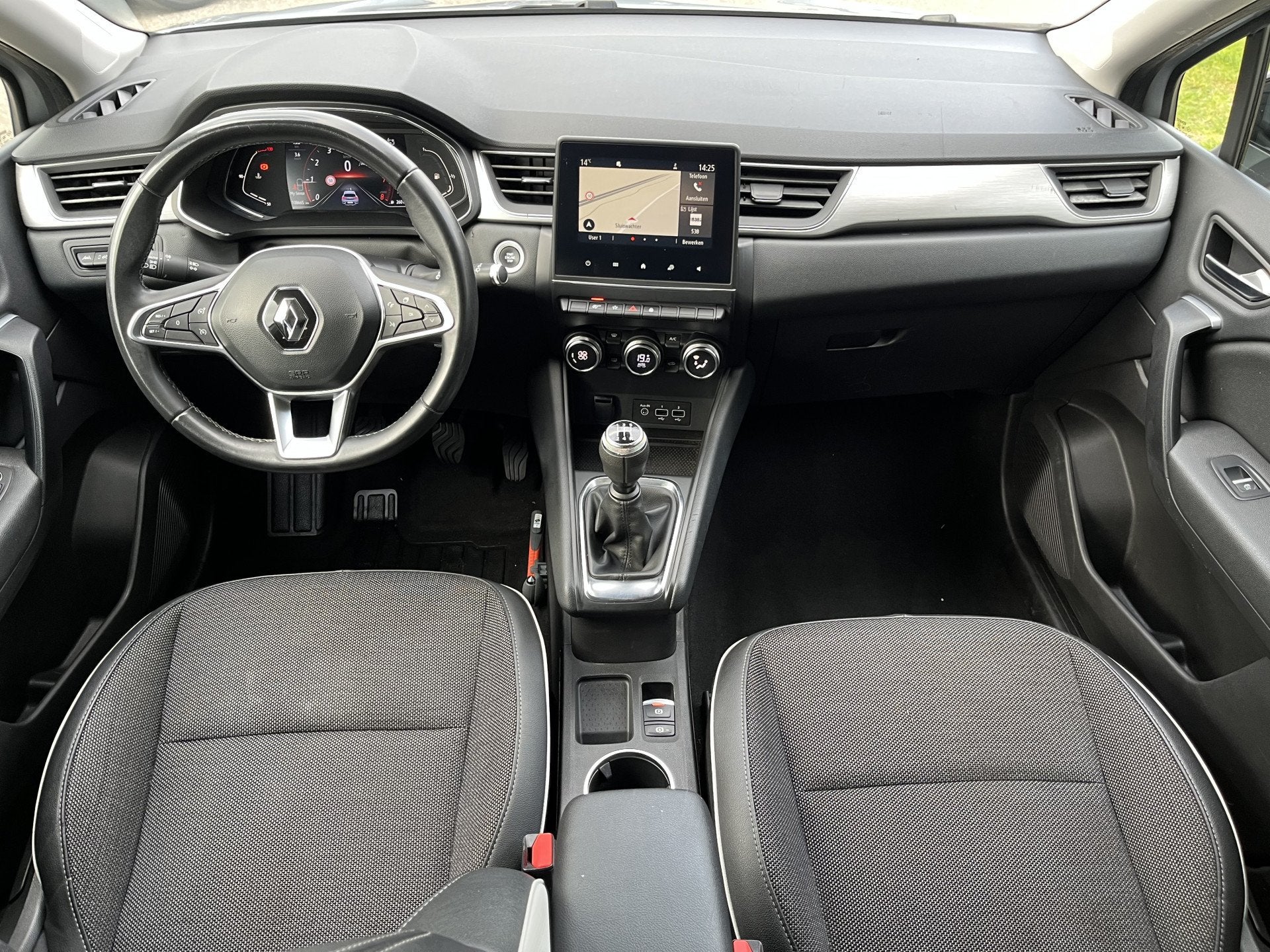 Renault Captur 1.0 TCe 100 Intens / Apple Carplay-Android Au, Auto's, Voorwielaandrijving, 12 maanden, 101 pk, Gebruikt